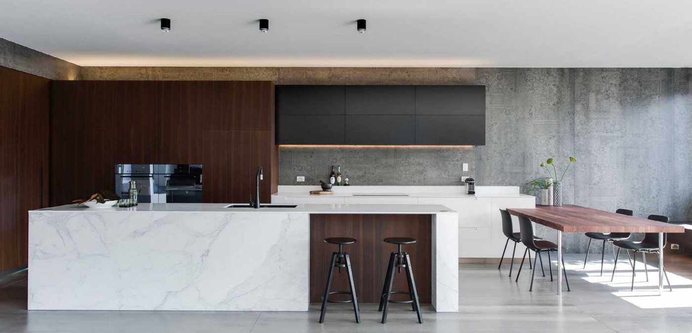 BUILD SOURCE™ Modern Greige Woodgrain Melamine Kitchen — Open-Plan M005 — 8" x 12" Sample