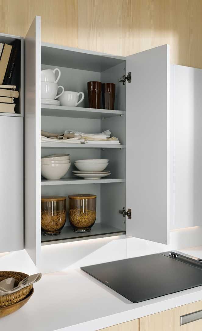 BUILD SOURCE™ Modern Natural Oak Woodgrain Melamine Kitchen — Open-Plan M051 — 8" x 12" Sample