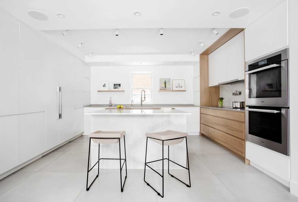 BUILD SOURCE™ Modern Matte White High-Gloss PET Kitchen — Open-Plan P015 — 8" x 12" Sample